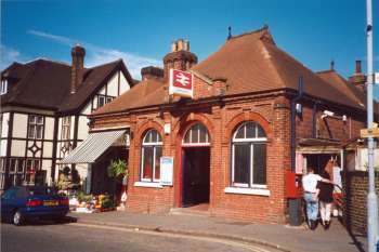 Bellingham Station, Randlesdowne Road, Bellingham, 2001
