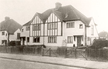 reed-and-hoad-houses-01811-350