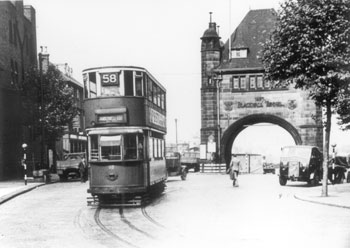 blackwall-tunnel-01933-350